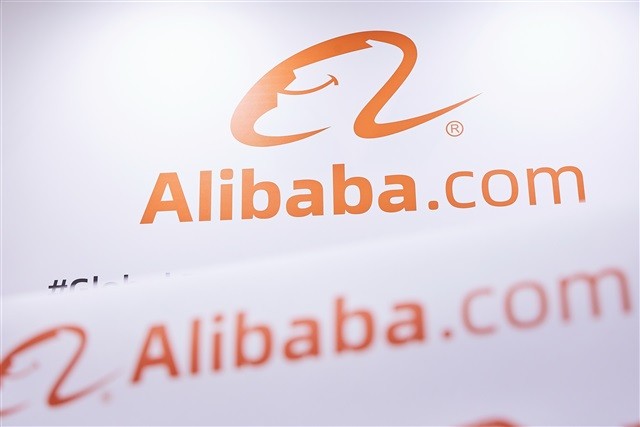 Mở gian hàng hay bỏ lỡ cơ hội: Đâu là phí tổn lớn hơn?